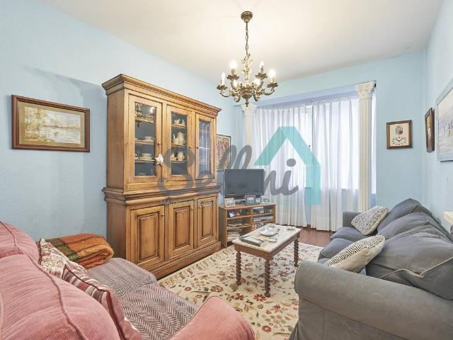 Piso en Venta en Salesas Foncalada Campoamor