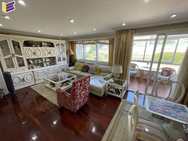 Piso en Venta en Salgueira O Castaño
