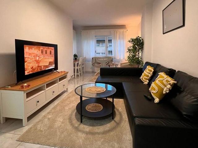 Piso en venta en Salt, de 72 m² 3 habitaciones por 190.000