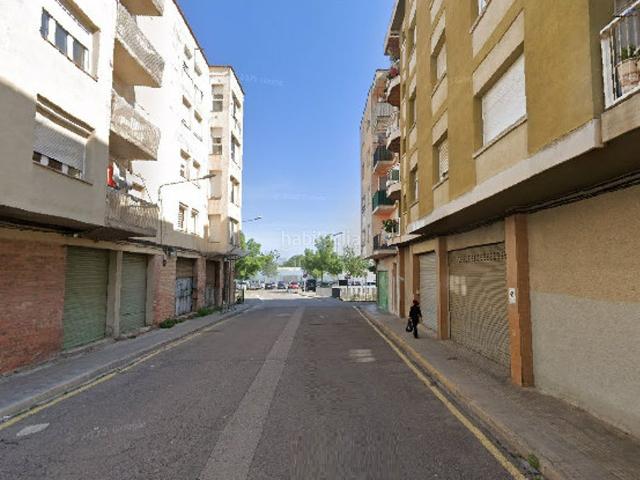 Piso en venta en Salt, Veïnat. Piso para reformar en buena zona. Pisos.