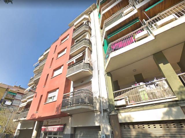Piso en venta en Salt, Veïnat. Pisos.