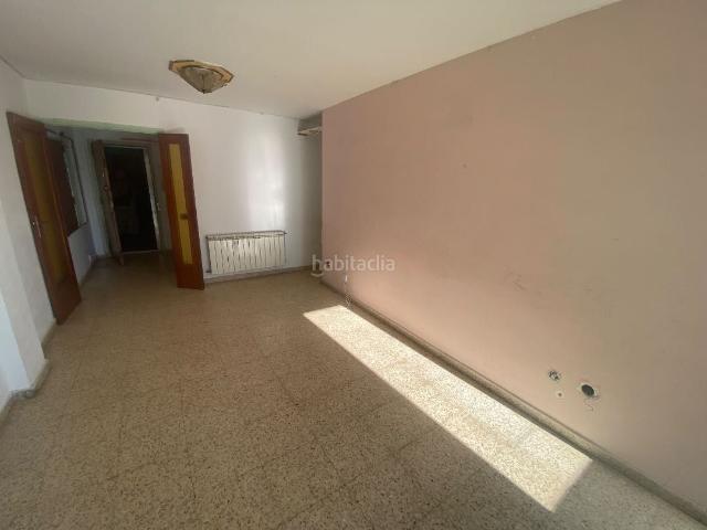 Piso en venta en Salt, Veïnat. Solvia Inmobiliaria Piso Salt. Pisos.