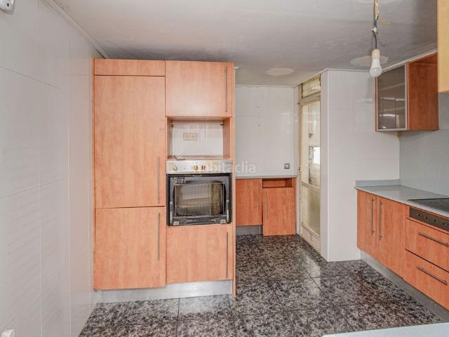 Piso en venta en Salt, Veïnat. Solvia Inmobiliaria Piso Salt. Pisos.