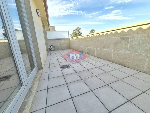 Piso en venta en Salvaterra de Miño. Ático con gran terraza privada y encanto especial. Pisos Salvaterra de.