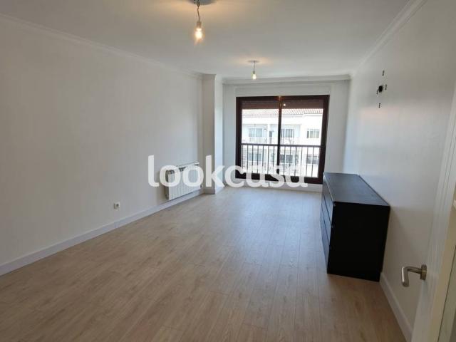 Piso en Venta en Samieira