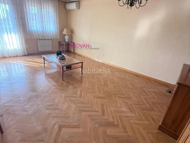 Piso en venta en San Agustín de Guadalix. SEMINUEVO CON 3 DORMITORIOS. GARAJE, TRASTERO Y TERRAZA!. Pisos San Agustín de.