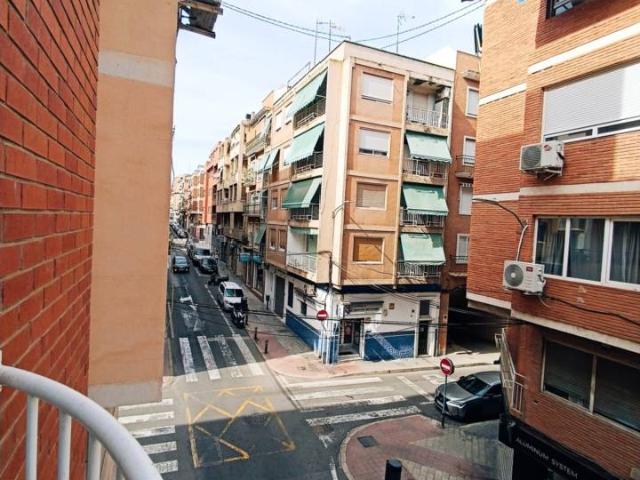 Piso en venta en San Blas, con Ascensor, Garaje y Trastero