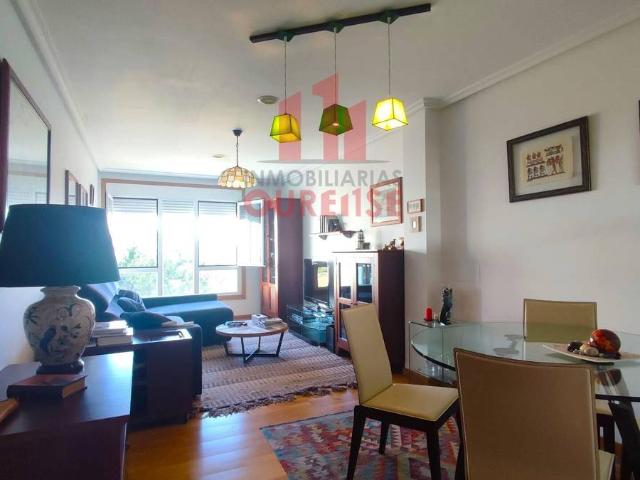 Piso en Venta en San Cibrao das Viñas