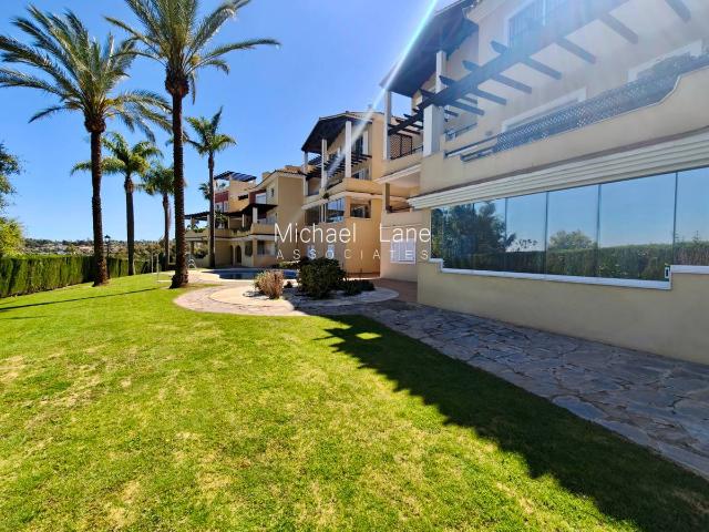 Piso en Venta en San Enrique Guadiaro Pueblo Nuevo