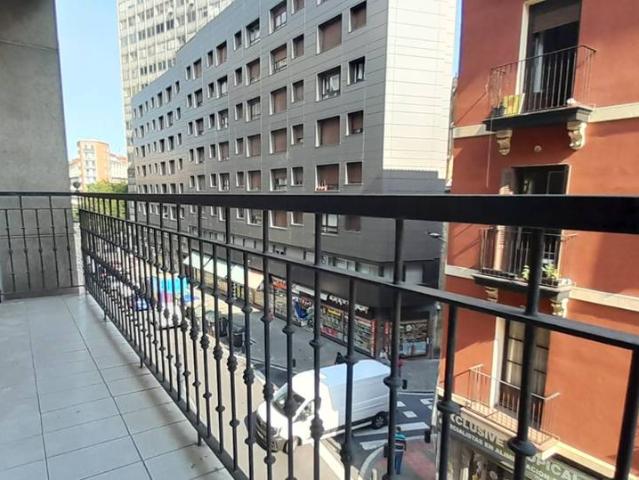Piso en Venta en Zabalburu