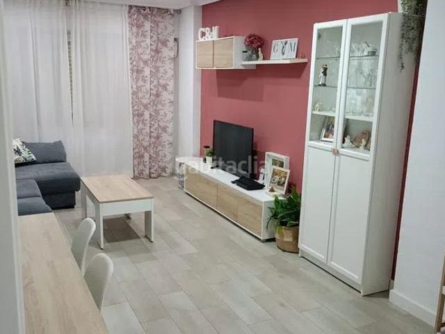 Piso en venta en San Fulgencio. !CDATAPiso de 3 hab y 2 baños reformado con garaje, patio y balcón en San Fulgencio. Pisos San.