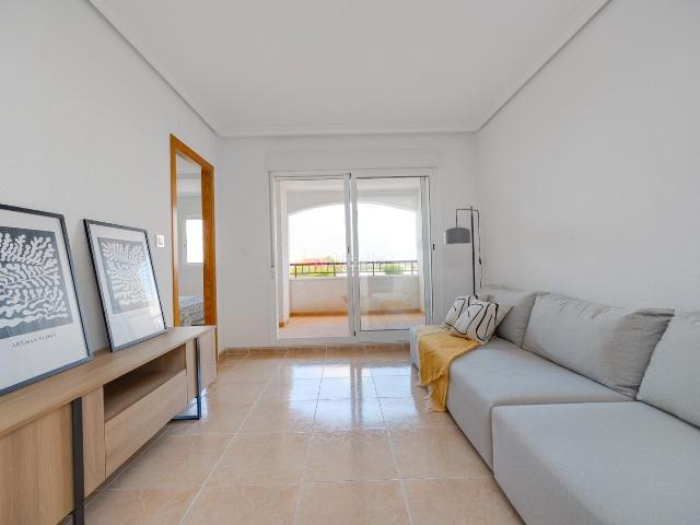 Piso en venta en San Fulgencio. Apartamentos modernos en un edificio residencial bien cuidado con piscina comunitaria. Los apartamentos cuentan con al menos un do. Pisos San.