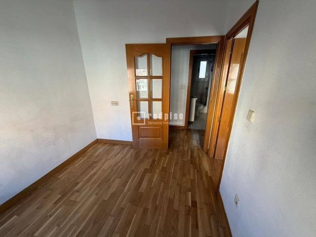 Piso en venta en San Isidro 28019