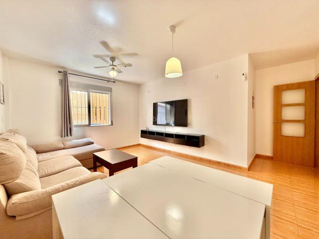 Piso en venta en San Javier, San Javier. Has visto el video?Necesitas el 100?Vivienda en planta baja en el centro de San Javier, ideal para quienes buscan comodidad y tran. Pisos San.