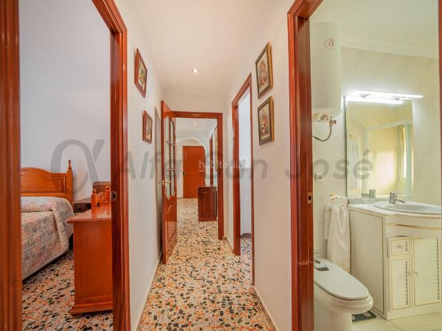 Piso en venta en San Jose de la Rinconada. PISO EN VENTA EN BARRIADA DE LA PAZ. SAN JOSÉ DE LA RINCONADA. Pisos San Jose de la.