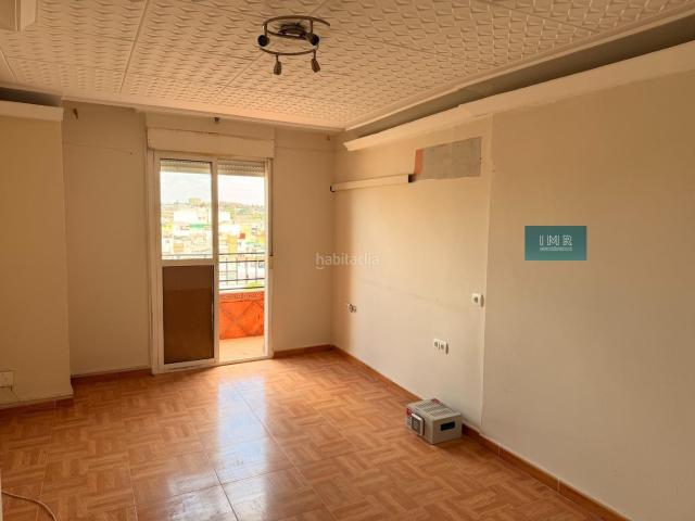 Piso en venta en San Juan de Aznalfarache, Barrio Alto. Vistas de infarto, Metro a un paso y todo a mano en pleno centro!. Pisos San Juan de.
