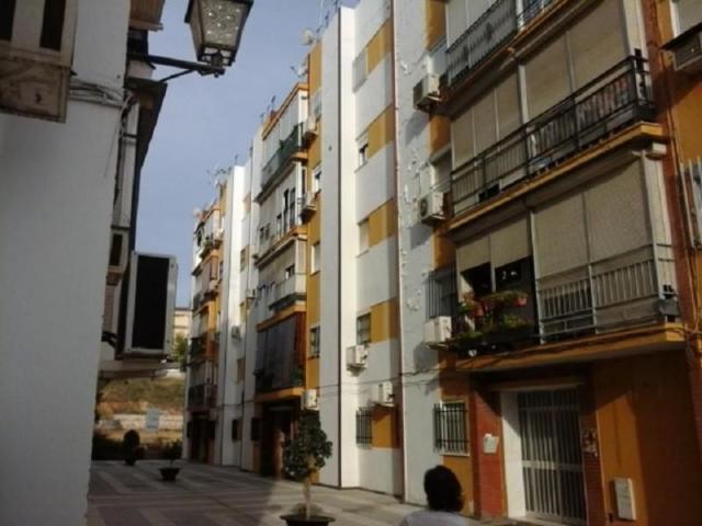 Piso en venta en San Juan de Aznalfarache, Barrio Bajo Las Virgenes
