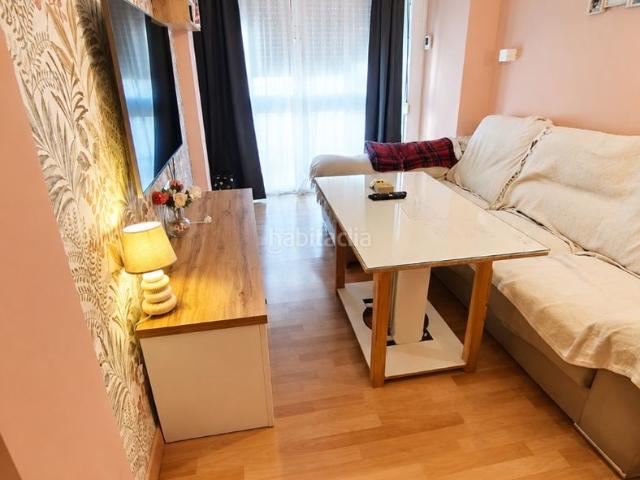 Piso en venta en San Juan de Aznalfarache, Barrio Bajo. ¡Se vende piso, listo para entrar a vivir en San Juan de Aznalfarache!. Pisos San Juan de.