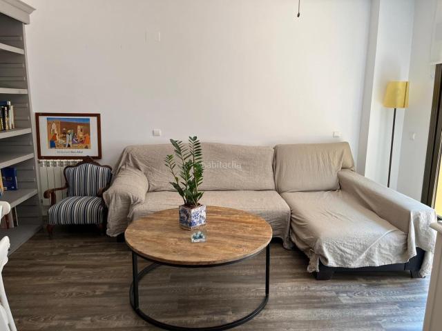 Piso en venta en San Juan de Alicante, Centro. Descubre este exclusivo apartamento de 145 m construidos ubicado en una de las zonas más demandadas de San Juan, en la soleada Cos. Pisos San Juan de.