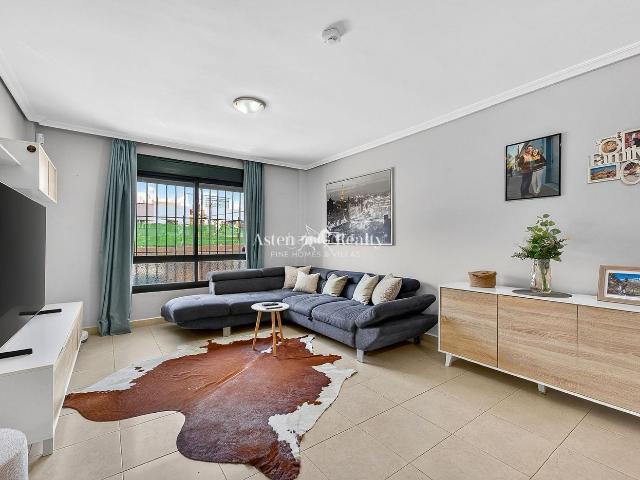 Piso en venta en San Miguel de Abona, Guargacho. Apartamento en planta baja con gran terraza y garaje en Guargacho. Pisos San Miguel de.