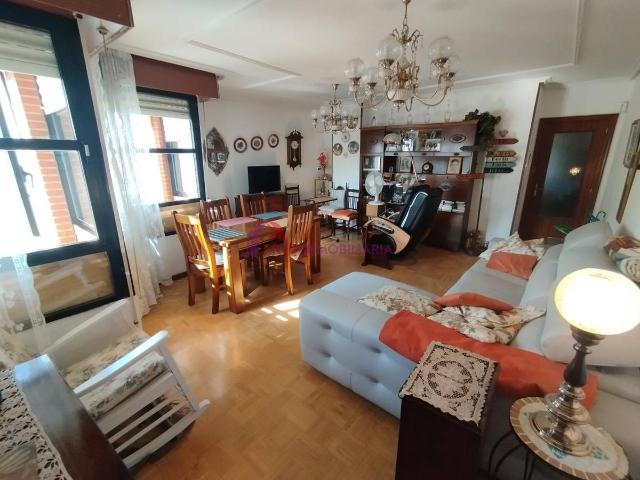 Piso en Venta en San Pedro y San Felices