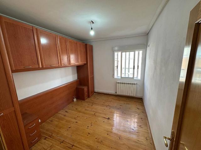 Piso en Venta en San Pedro y San Felices