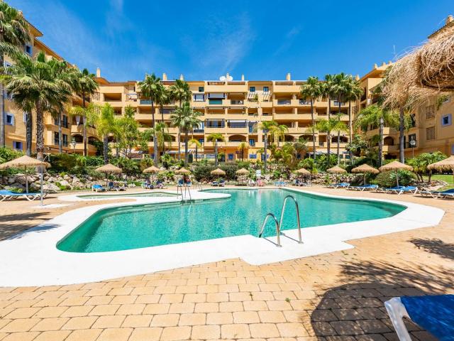 Piso en Venta en San Pedro de Alcántara pueblo