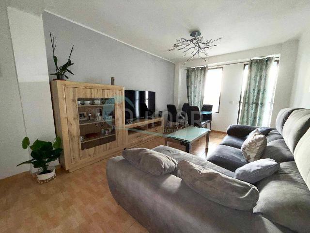 Piso en Venta en San Pedro de Alcántara pueblo