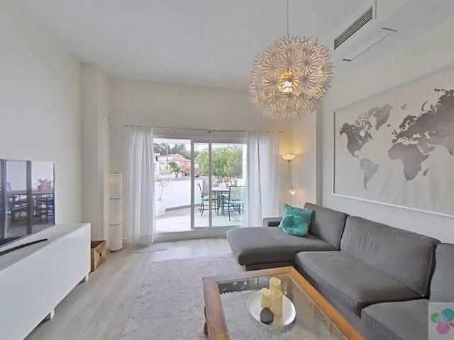 Piso en Venta en San Pedro de Alcántara pueblo