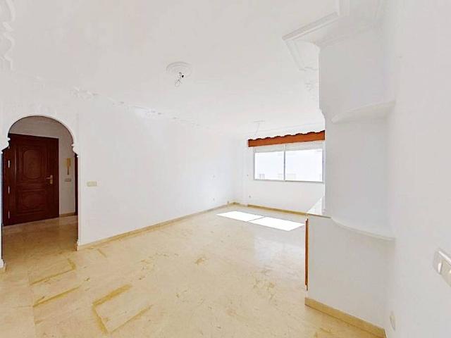Piso en Venta en San Pedro de Alcántara pueblo
