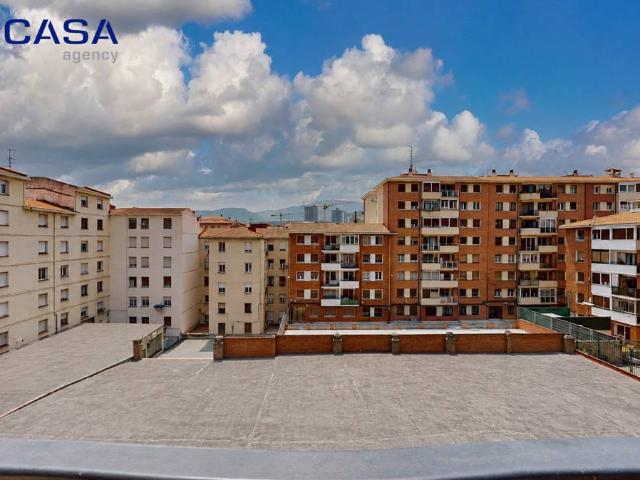Piso en Venta en San Pedro de Deusto La Ribera