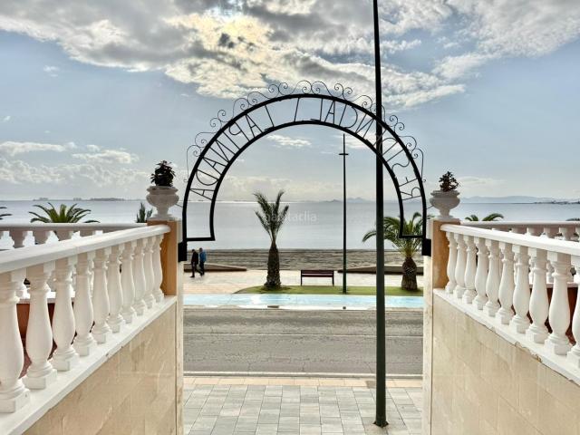 Piso en venta en San Pedro del Pinatar, Lo Pagán. Has visto el vídeo?nbspNecesitas el 100? Primera línea de playa lateral.Eres de los que sueñan con vivir casi tocandonbspla playa?. Pisos San Pedro.