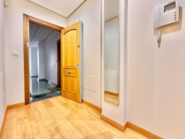 Piso en venta en San Pedro del Pinatar, San Pedro del Pinatar. Has visto el video? Necesitas el 100?Amplio y luminoso piso en zona tranquila, con excelentes vecinos y calidades que ya no se enc. Pisos.