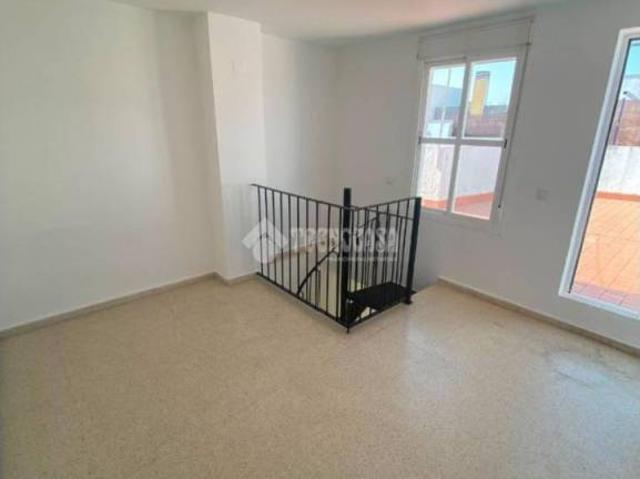 Piso en Venta en Sanlúcar la Mayor