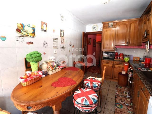 Piso en venta en Santurtzi, Kabiezes. 3 HABITACIONES 2 BAÑOS SOLEADO. Pisos.