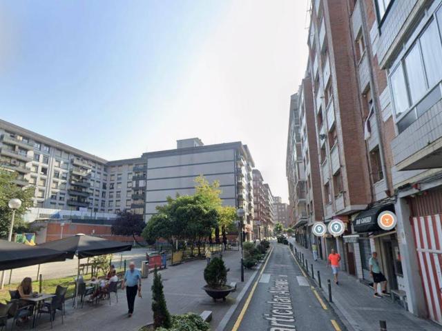 Piso en Venta en Santutxu Basarrate