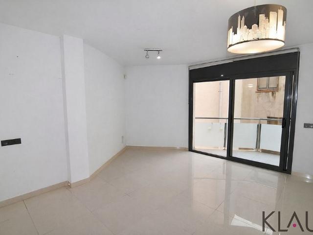 Piso en venta en Sant Carles de la Ràpita, de 63 m² 2 habitaciones por 99.000