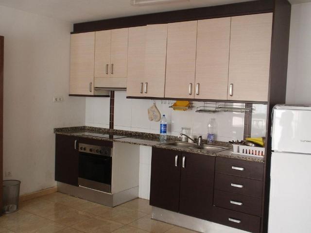 Piso en venta en Sant Carles de la Ràpita, de 70 m² 2 habitaciones por 137.800