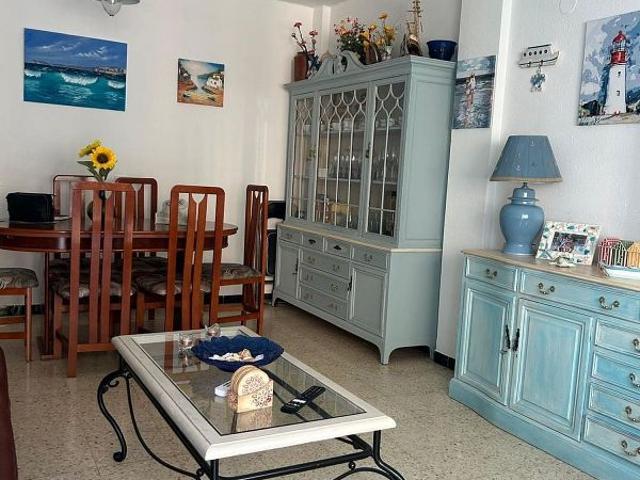 Piso en venta en Sant Carles de la Ràpita, de 89 m² 4 habitaciones por 120.750