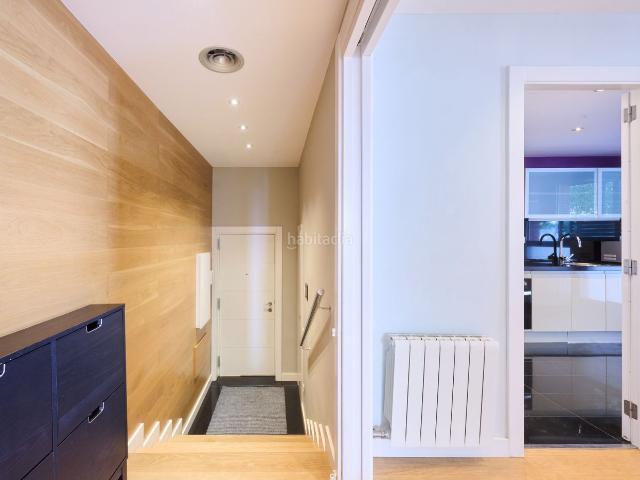 Piso en venta en Sant Cugat del Vallès, Volpelleres. Piso esquinero muy bien comunicado en Volpelleres. Pisos Sant Cugat del.