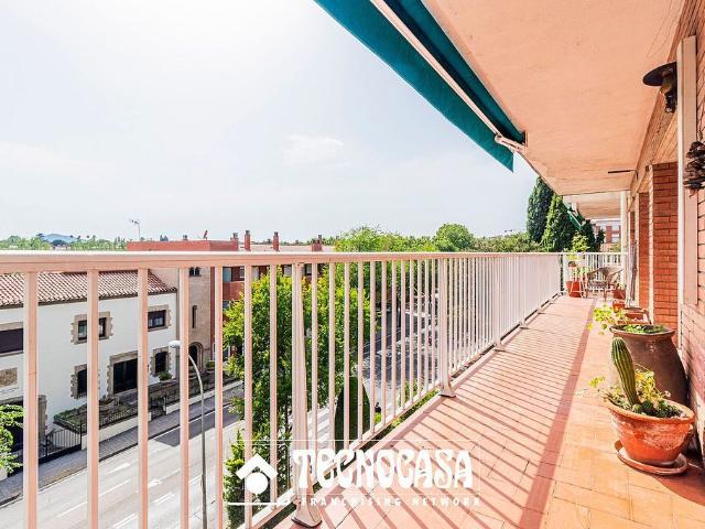 Piso en venta en Sant Cugat del Vallès, de 150 m² 4 habitaciones por 695.000
