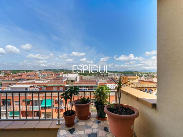 Piso en venta en Sant Cugat del Vallès, El Coll. Atico en el centro de Sant Cugat del Vallès. Pisos Sant Cugat del.