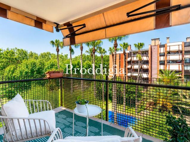 Piso en venta en Sant Cugat del Vallès, Parc Central. Vivienda en el Parc Central con piscina. Pisos Sant Cugat del.