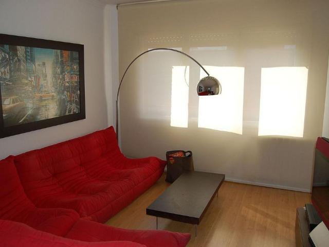 Piso en venta en Sant Andreu de la Barca, de 85 m² 3 habitaciones por 305.000