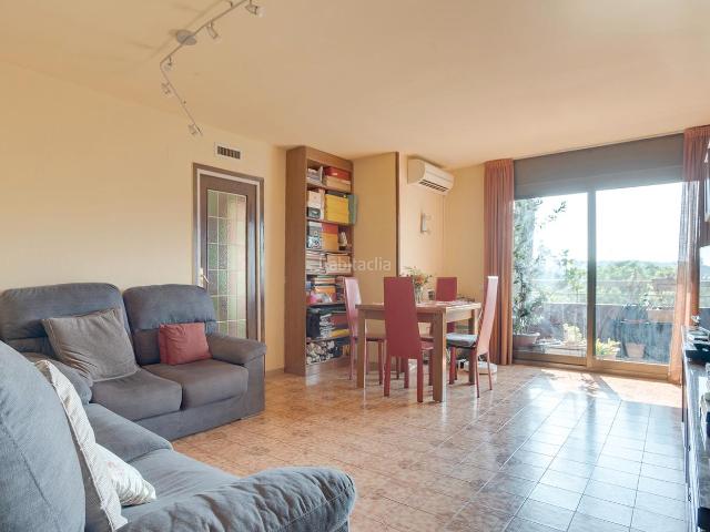 Piso en venta en Sant Adrià de Besòs, Sant Adrià Nord. WhatsApp Paula Pisos Sant Adrià de.