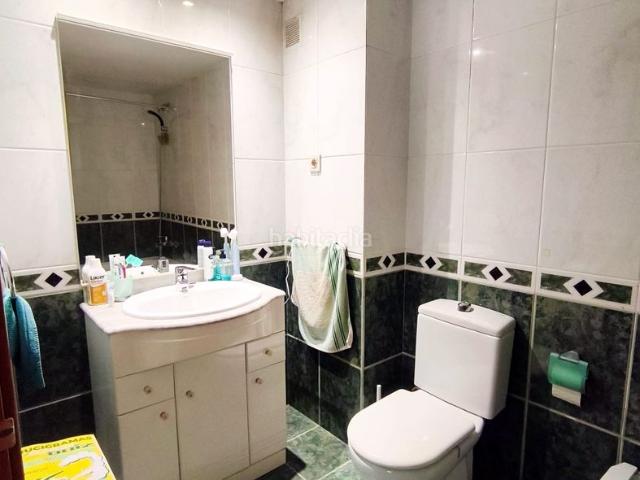 Piso en venta en Sant Adrià de Besòs, Sant Joan Baptista. La Casa Agency Sant Adrià presenta este magnífico piso listo para entrar a vivir, con una superficie de 107 m2 que destaca por su. Pisos Sant.