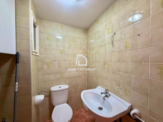 Piso en venta en Sant Feliu de Guíxols, Vilartagues Tueda de Dalt Costa Brava. Amplia vivienda familiar con gran potencial en Vilartagues. Pisos Sant Feliu de.