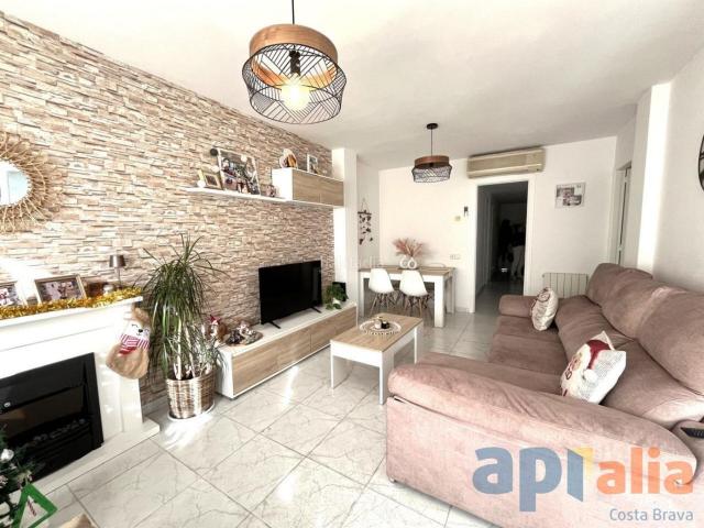 Piso en venta en Sant Feliu de Guíxols, Vilartagues Tueda de Dalt Costa Brava. APARTAMENTO EN ZONA TUEDA ESTACIÓ. Pisos Sant Feliu de.