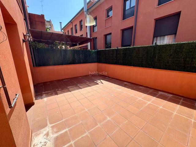 Piso en venta en Sant Feliu de Guíxols, Eixample Costa Brava. Bonito bajo con patio privado y opción de parking. Pisos Sant Feliu de.