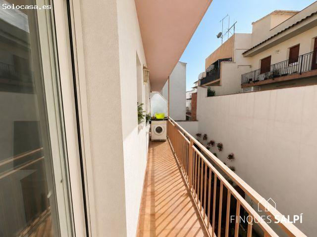 Piso en Venta en Sant Feliu de Guíxols, Girona